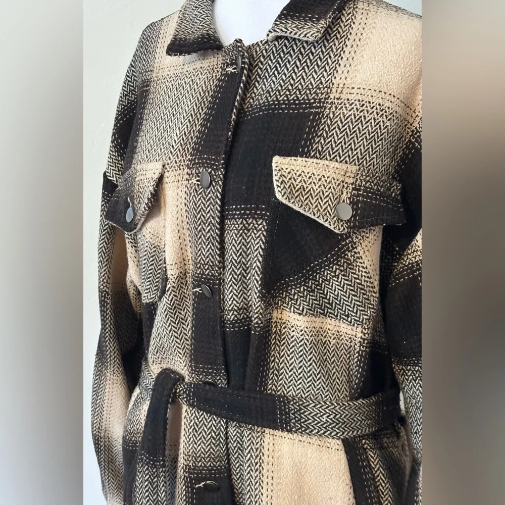 🌸 She + Sky Women’s Size Large Plaid Brown Belted Shacket
